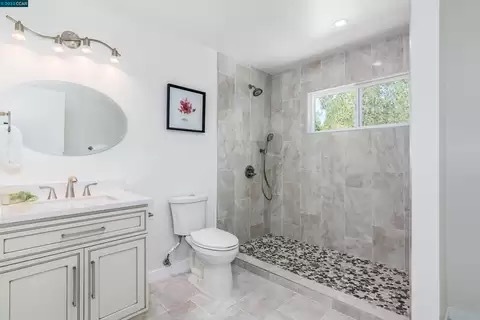 Building Photo - 144 Glorietta Blvd Rental