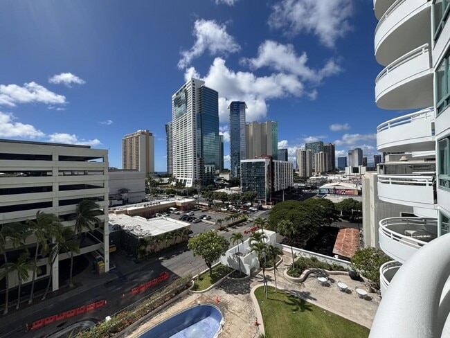 Photo - 1341 Kapiolani Blvd