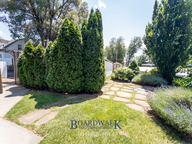 Photo - 1781 Lincoln Ln Unidad 1781 Lincoln Ln