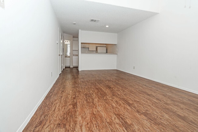 Photo - Thompson Place