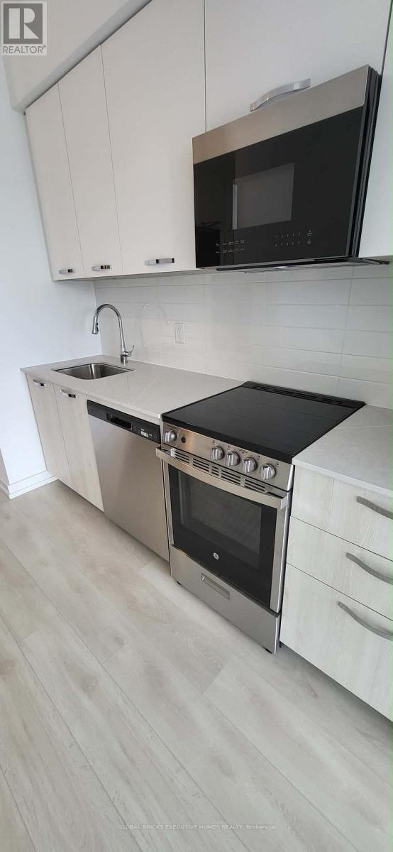 Photo - 75 James St S Unit 2311