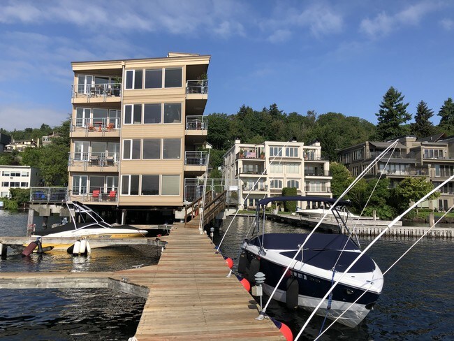 Photo - 334 Lakeside Ave S Condo Unit Leschi