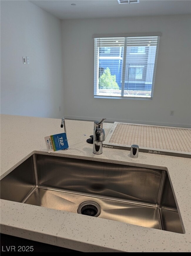 Photo - 6270 Foxes Dl St