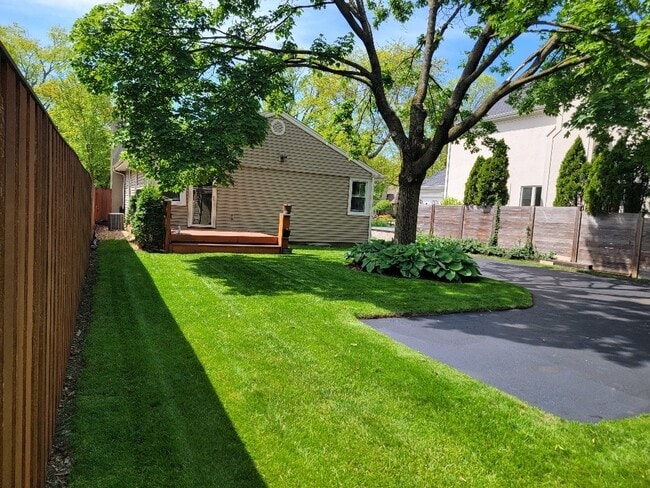 229 Fuller Rd