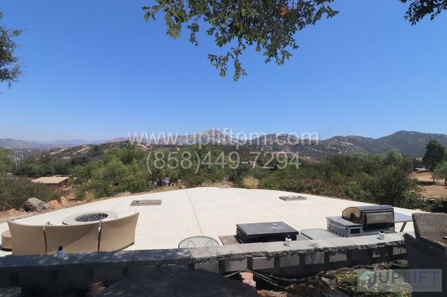 Photo - RV Space with VIEW and full hookups 50 amp...