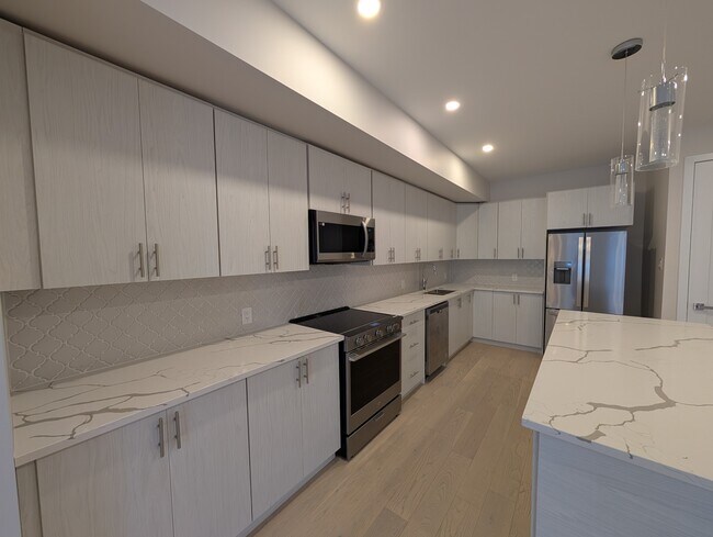 Photo - 812 Star Private