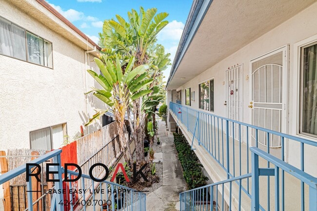 Photo - 4037 McLaughlin Ave Unit 14