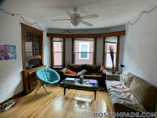 Building Photo - 65 Frederick Ave Rental