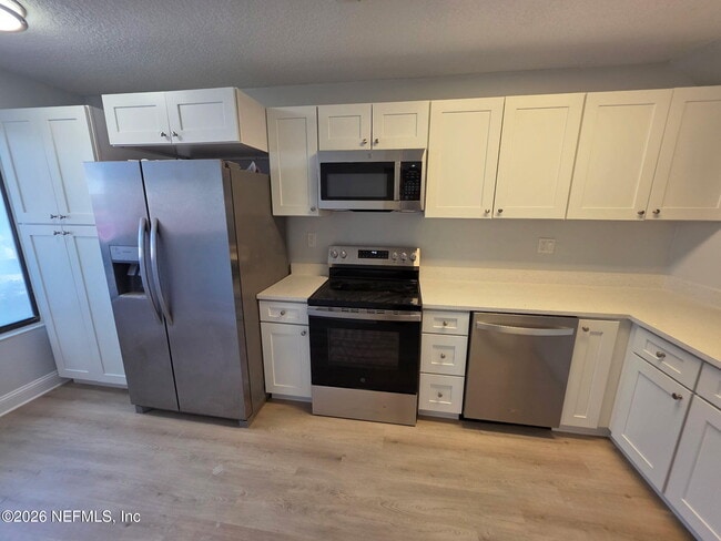 Photo - 7701 Baymeadows Cir W