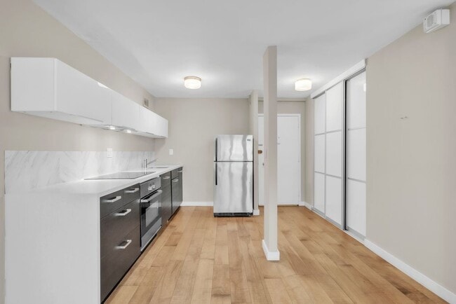 Photo - 224 W Rittenhouse Sq Unit 1618