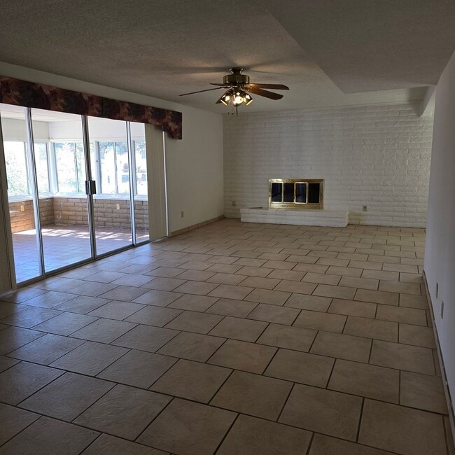 Photo - Sunsites/Pearce Southwest Style Home