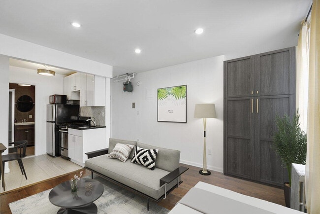 Photo - 534 E 14th St Apartment Unit FL3-ID358397P