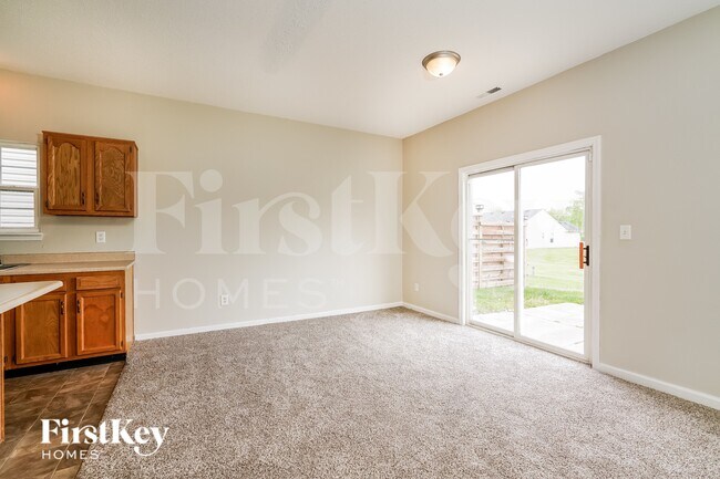 Photo - 8048 Maple Stream Blvd