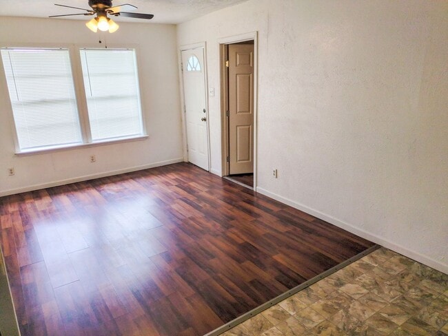 Photo - 12843-12849 Hamshire Rd Unit 12847 Hamshire Rd-RTR 06/15/26