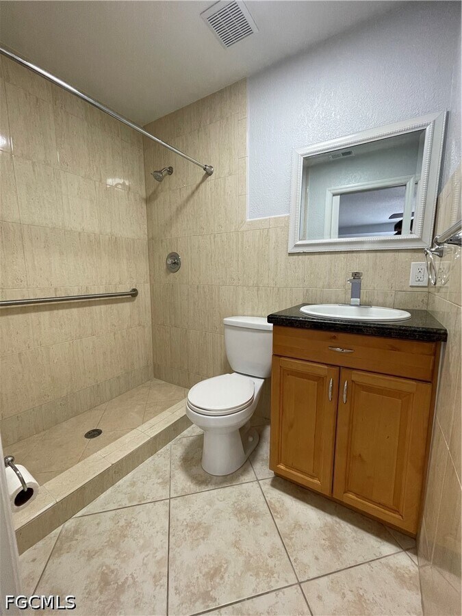 Photo - 4132 SW 7th Pl