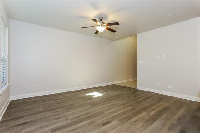 Photo - 1007 Brook Forest Ln