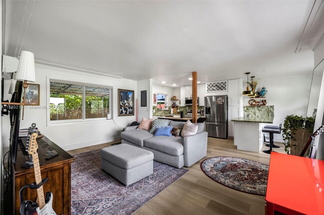 Building Photo - 3690 SW 9th Terrace