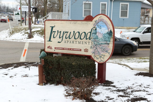 Photo - Ivywood Apartments