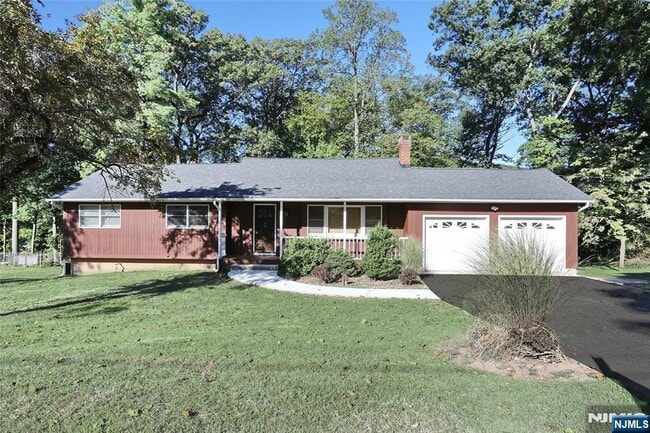 Building Photo - 43 Forest Dr Rental