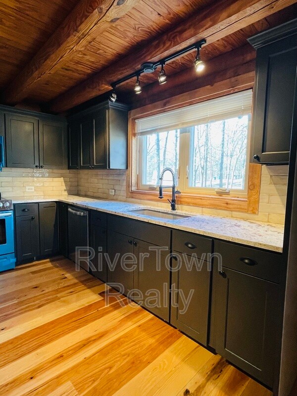 Photo - 3490 Sherrod Rd