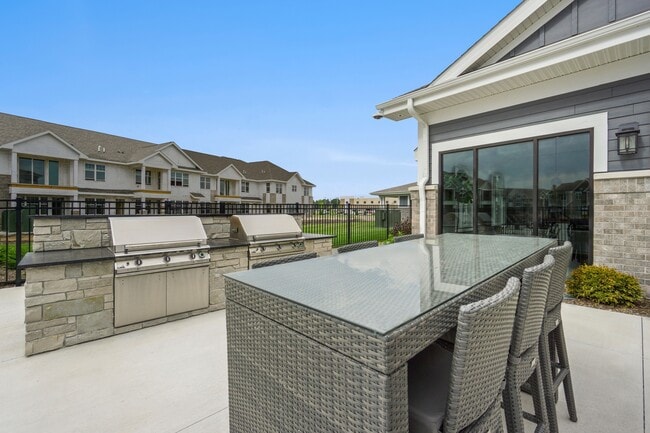 Seasons Community Outdoor Grilling Station - Seasons at Franklin