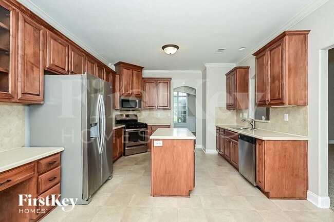 Photo - 489 Glouchester Dr