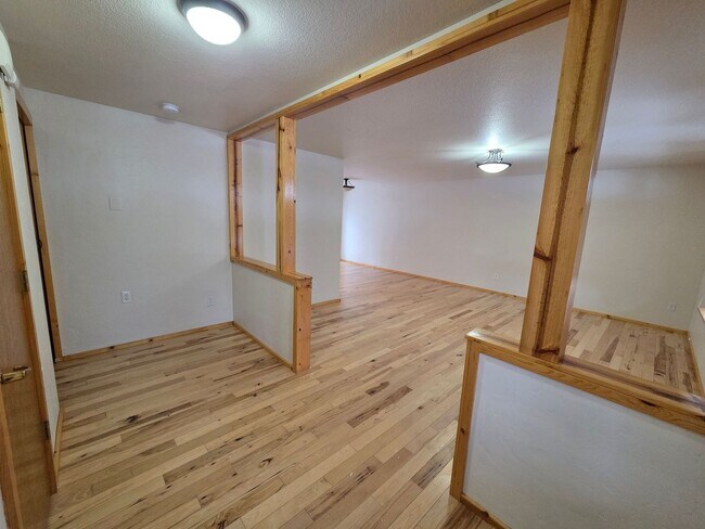 Photo - s2980 Unit 1