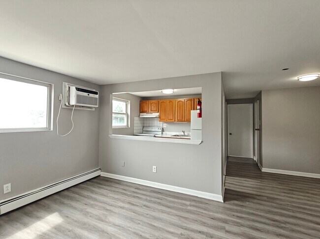 Photo - 308 Main St Unit A6