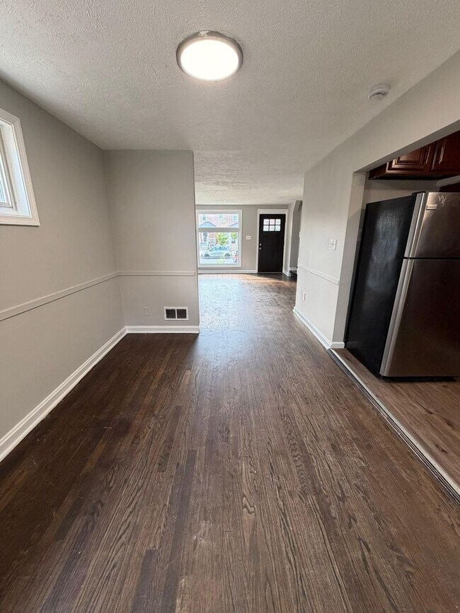Photo - 7863 St Fabian Ln