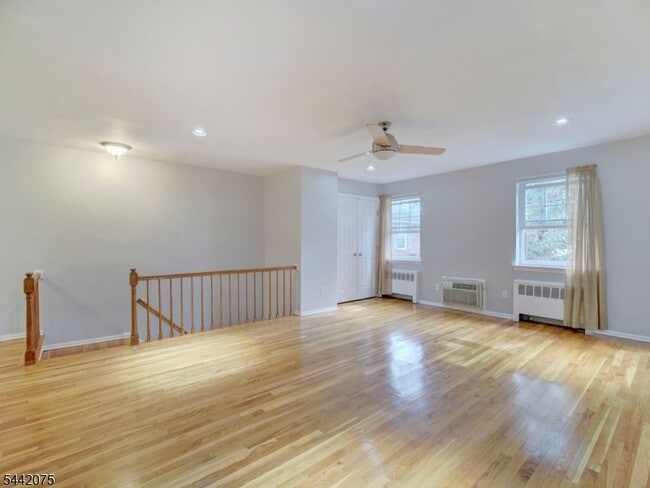 Photo - 28 Wedgewood Dr Unit 42