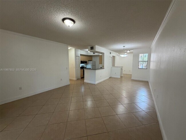 Photo - 2445 Centergate Dr