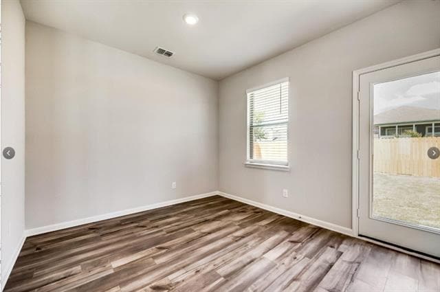 Photo - 905 Calhoun Dr
