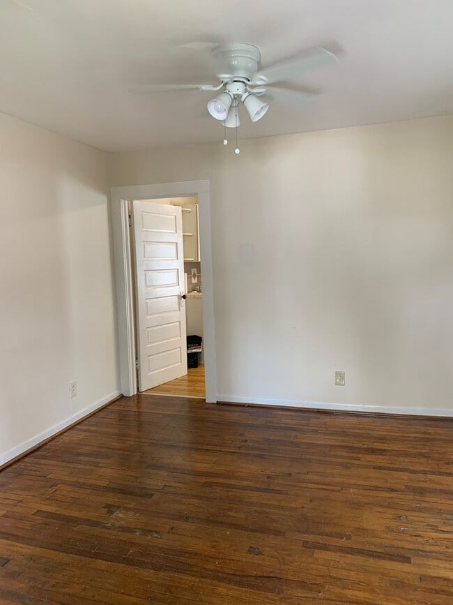 Photo - Cute 1 bed/1 bath Duplex