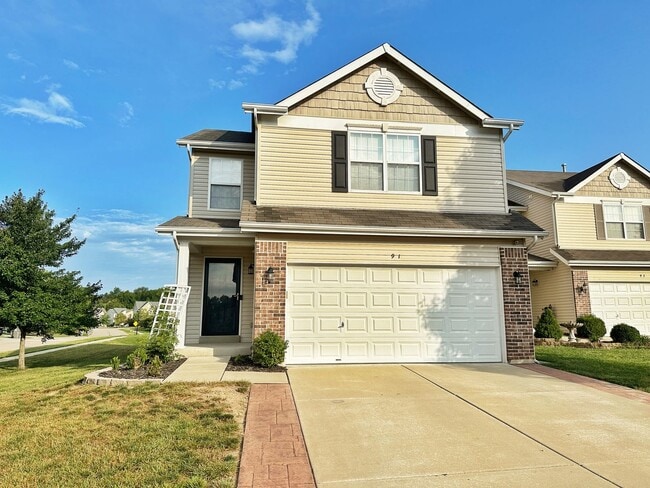 Building Photo - Coming SOON! Beautiful 3-Bedroom Townhome in Wentzville with Finished Basement and Community Amen...