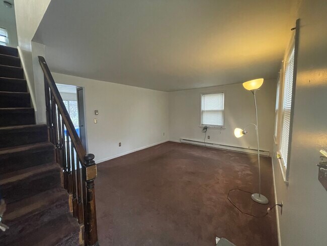 Photo - 20 Mercer Ave