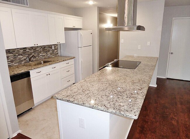 Photo - 4406 Kinloch Dr