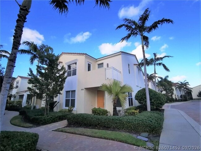 Building Photo - 5011 NW 15th Ave