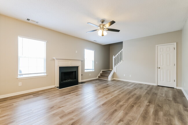 Photo - 4853 Triger Ln