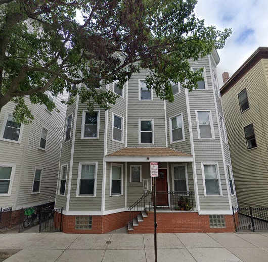 Photo - 167 Hampshire St