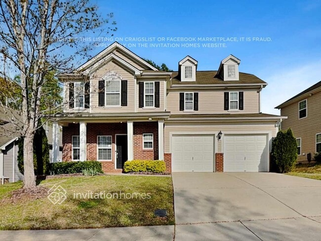 Building Photo - 120 Tulip Dr