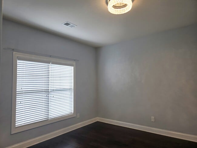 Photo - 8809 Crenshaw Dr