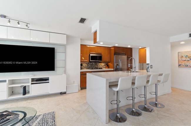 Photo - 18671 Collins Ave Unit 202