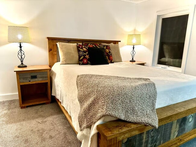 Photo - 56366 Basswood Rd