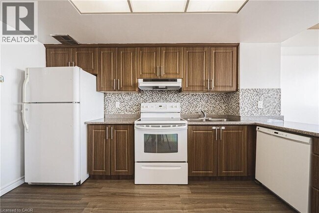 Photo - 8 Lisa St. Unit 2404