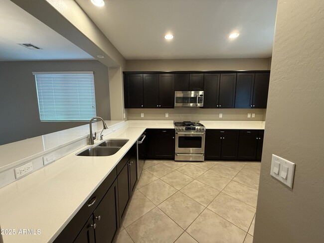 Photo - 276 E Coconino Dr