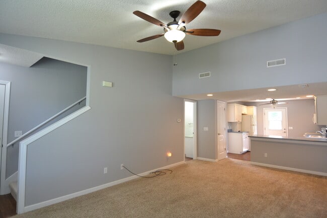 Photo - 1900 Salter Pl