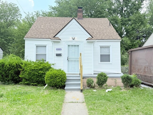 Building Photo - Fully Renovated 3-Bedroom Home – Move-In R...