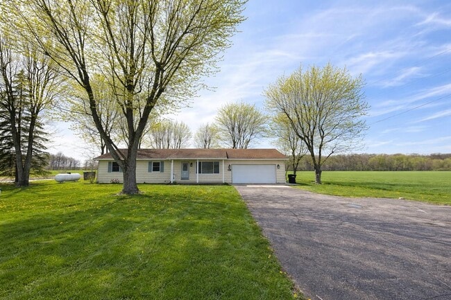 Photo - Shawnee Country Home – Newly Renovated Ranch with 2-Car Garage