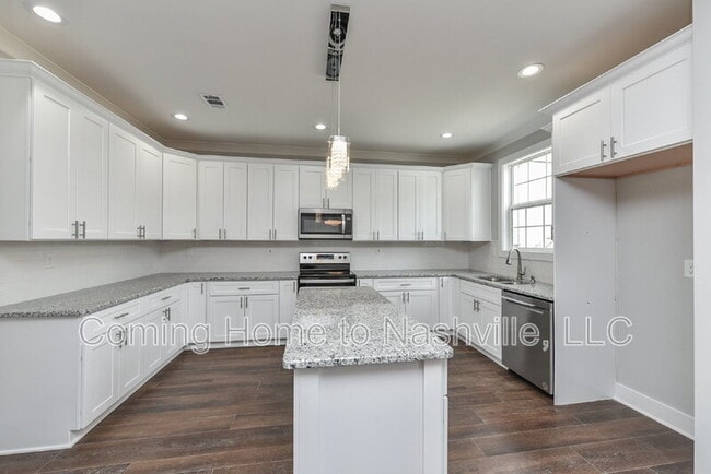 Photo - 2207 24th Ave N