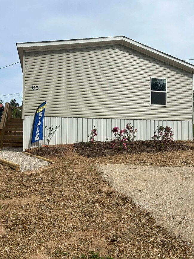 Photo - 1465 Hwy 29